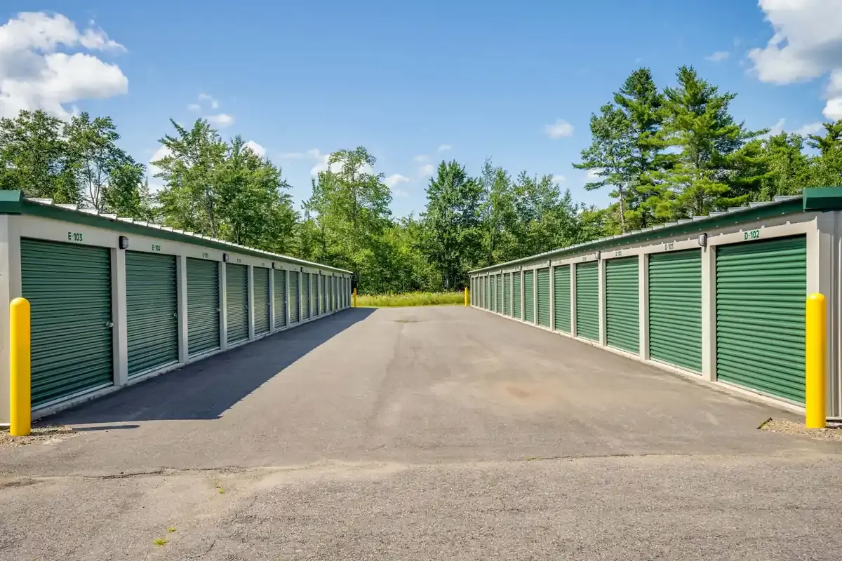 Drive aisle KO Storage of Chelsea, ME